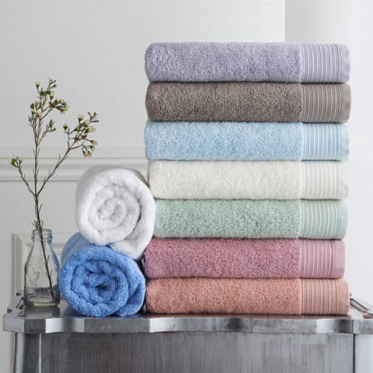 Picture of Egyptian high quality Velvet towel